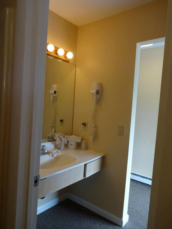 Beachcomber At 3* Montauk